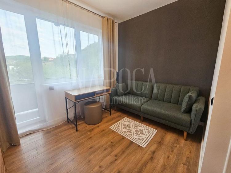 Apartament cu 3 camere semidecomandat în Florești