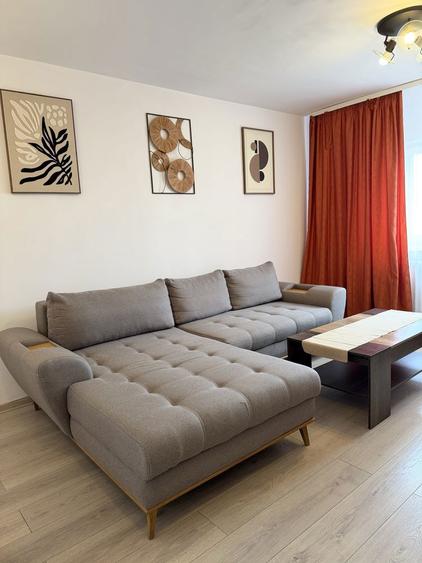 Inchiriez apartament 3 camere 80 mp - Nerva Traian -Piata Unirii - 2