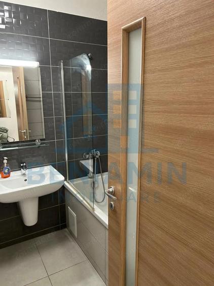 Apartament 2 camere in Top City Coresi 56mp si loc parcare plus boxa - 8