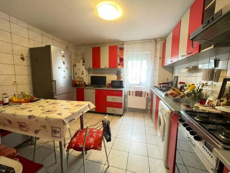 Apartament 2 camere- Etaj intermediar-Zona Tatarasi-Oancea - 4