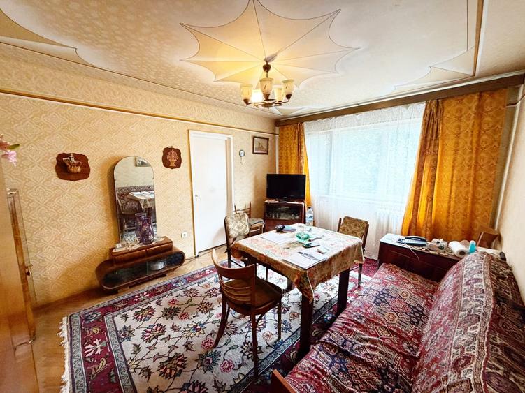 Apartament 3 camere, etaj 1, bloc reabilitat - zona Olimpia Stadion - 1