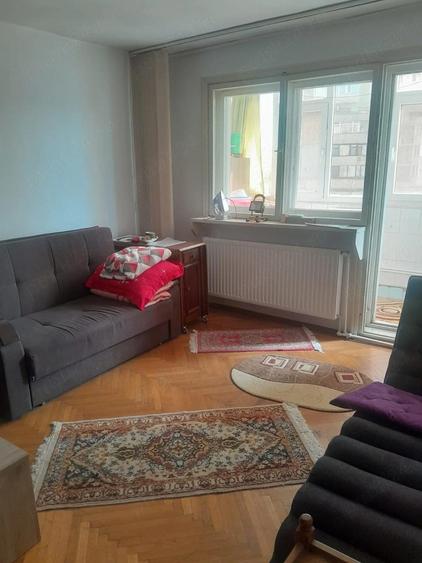 Apartamet 3 camere Casa de Cultura -Balada. - 1