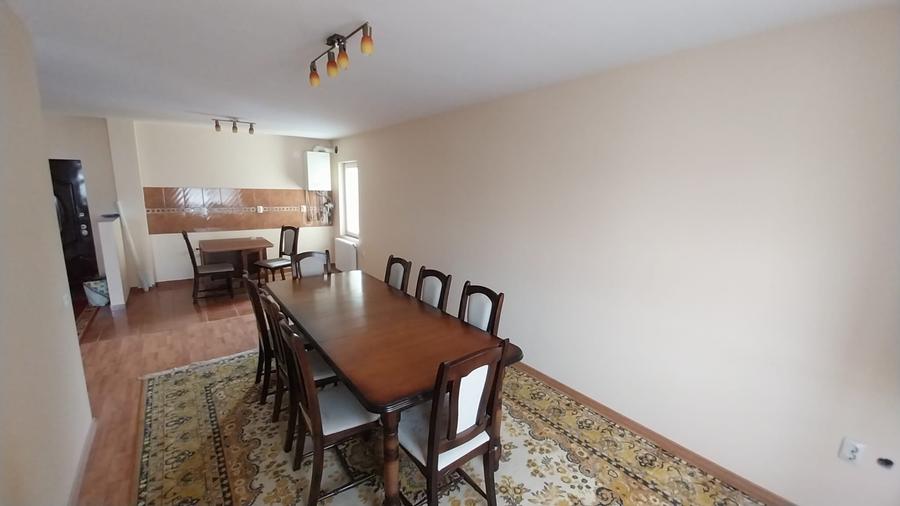 Apartament 2 camere, etaj 2, parcare, str.Sesul de Sus, Floresti - 2