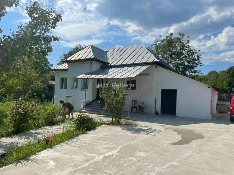 Casa La Tara Comuna Glavile Valcea .