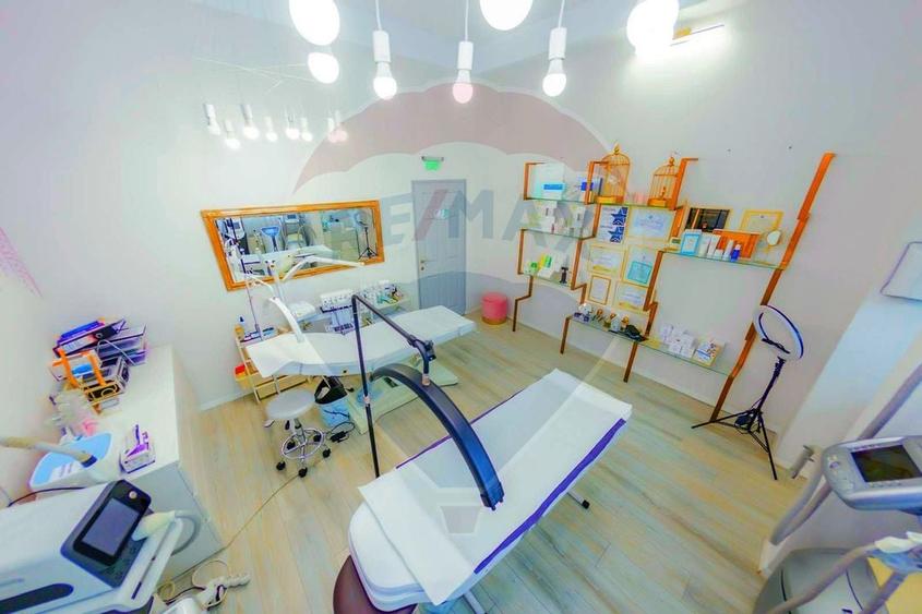 Vânzare spațiu comercial de 500 mp pe Bd. Traian, Baia Mare - 7