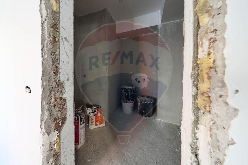 Spațiu de birouri  zona 13 Decembrie- Etaj 1 - 32