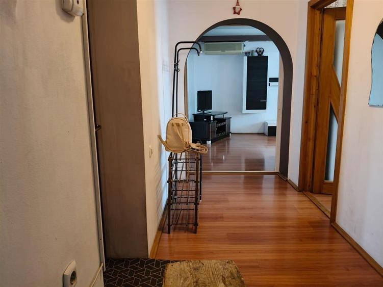 IMENS 3 cam 103MP decomandat bloc cu lift Buzaului - 5