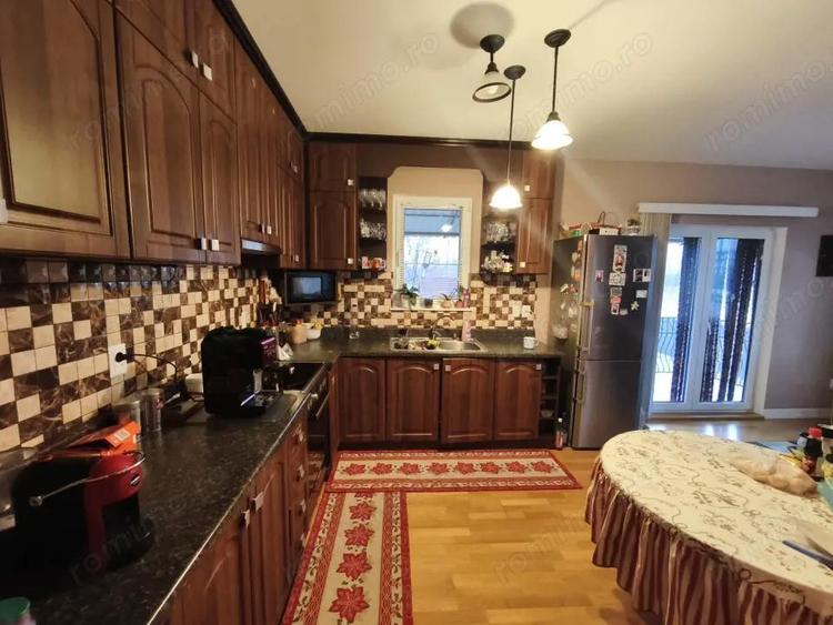 Casa in stil american, 150mp, 3000mp teren, Radauti - 5