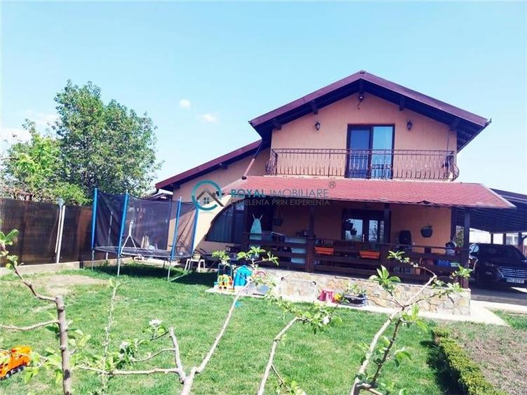 Royal Imobiliare-Vanzare Vila Zona Barcanesti - 2