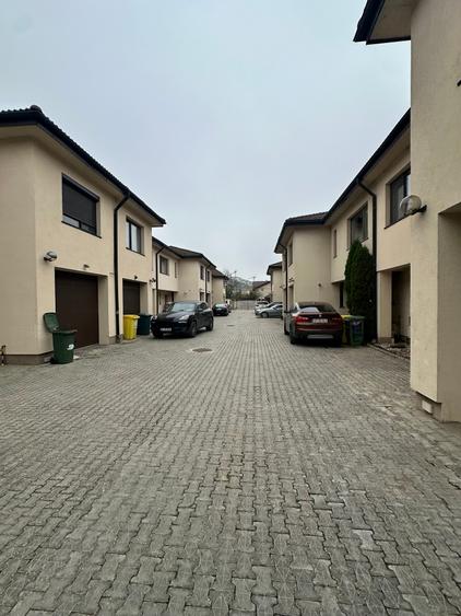 Pipera  Pod - Vila tip Duplex în complex   - 4 camere -garaj-curte+mansarda - 21