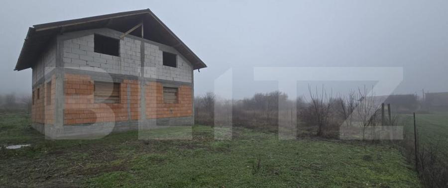 Casa la rosu, P+M, 4 camere, 400 mp teren, Simnicul de Jos - 8