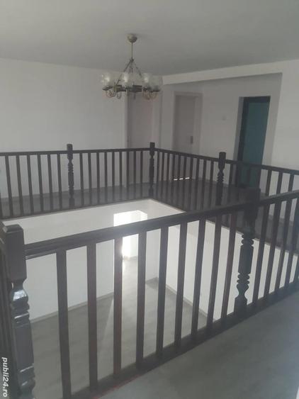 Casa la 4 km distan?a de Caracal - 3