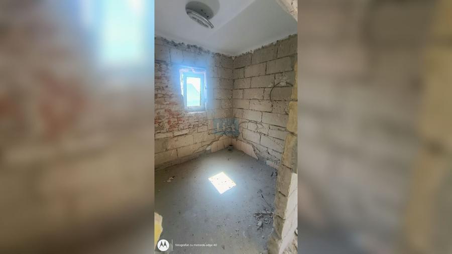 Casă cu 5 camere cu Teren 700 Mp în Gării