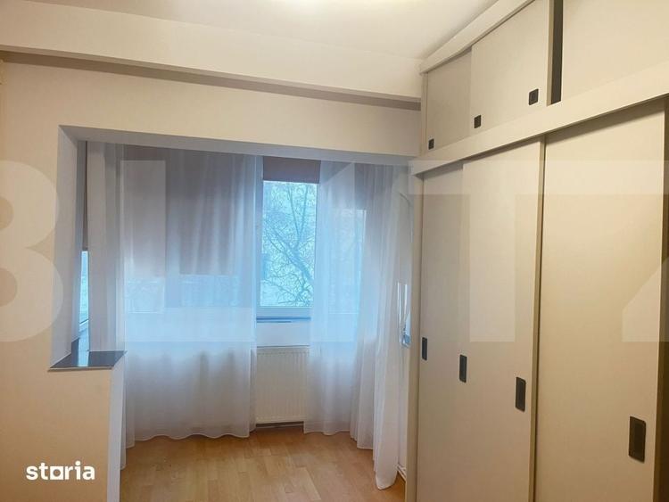 Apartament cu 3 camere decomandat în Central