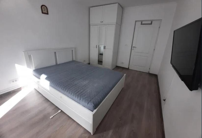 Tineretului Parc metrou ,bl.1978 4/10, decomandat,Amenajat,centrala,loc parcare, - 3