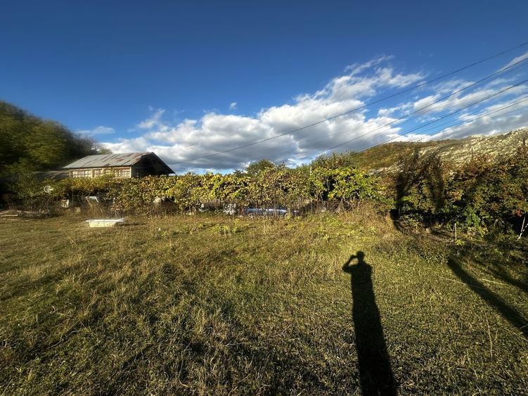 Vand teren, intravilan 800 mp - 1