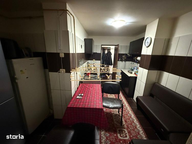 PRET REDUS 85.000 Euro- De vanzare apartament 3 camere zona - 1