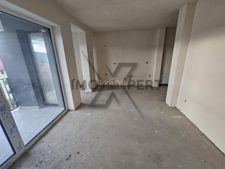 Apartament 2 camere, Terasa de 35 mp , Baciu Regal
