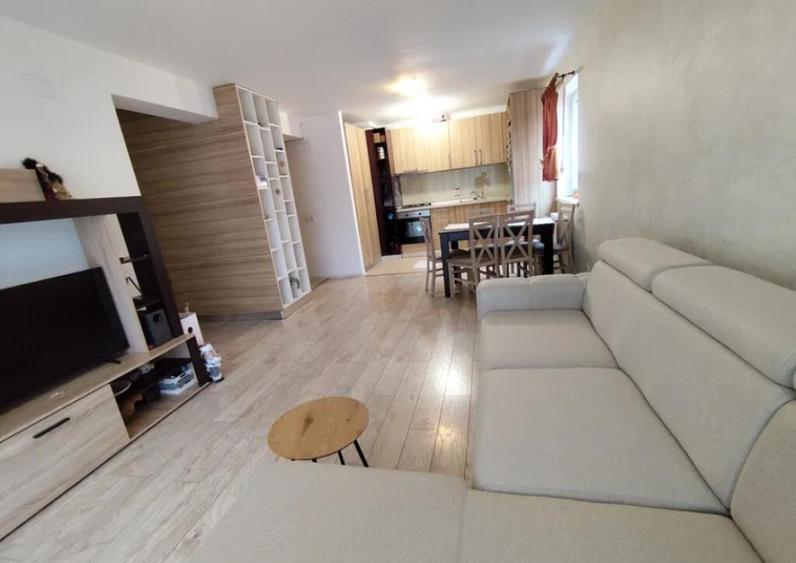Apartament 2 camere, open space - zona Tractorul - 5