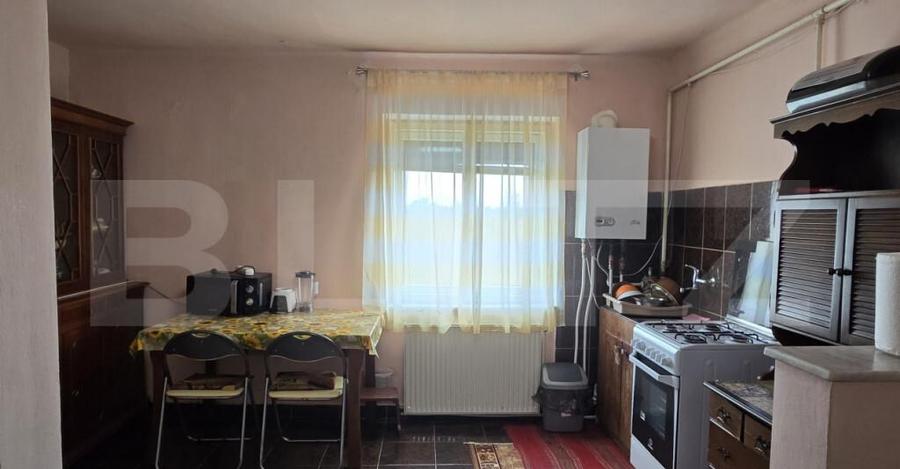 Casa de vanzare cu 2 camere, 77 mp, zona Botizului - 6