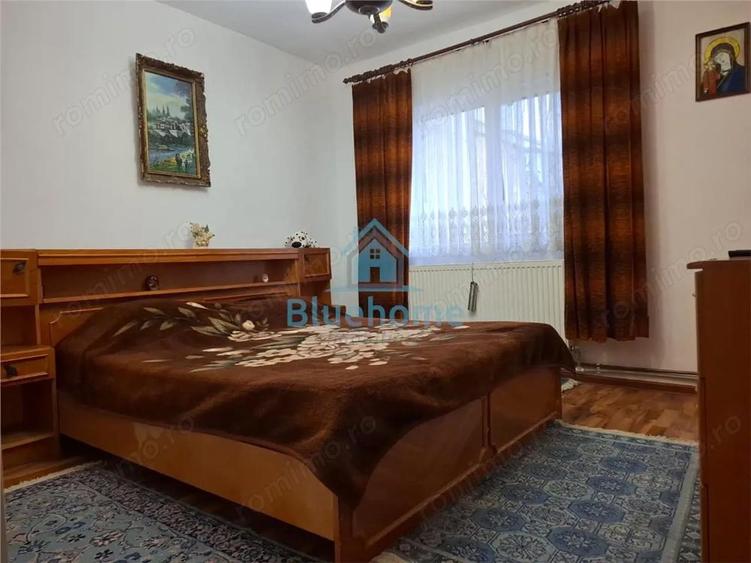 Apartament 3 camere, decomandat, etaj 2, 1Mai - 5