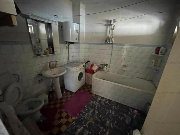 Casa caramida 85mp Centru , 178mp teren cu 14m la strada, gaze canalizare apa - 7