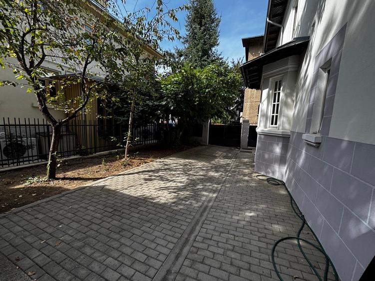 Casa renovata integral, cu curte, zona Dorobanti Capitale - 11