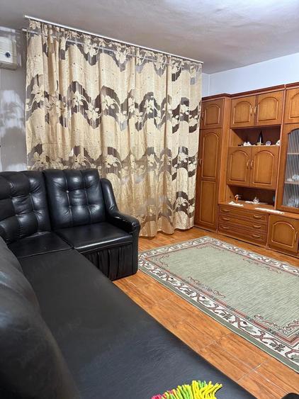 Inchiriez apartament 2 camere zona Iruc - 1
