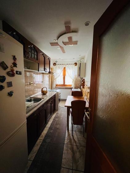 Apartament 2 camere decomandat in Vasile Aaron - proprietar - 4