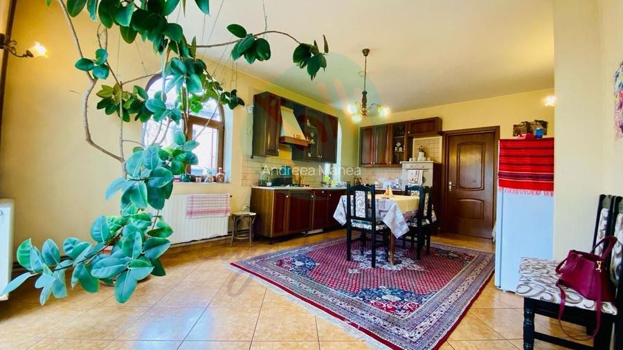 Casa cu o curte libera de 700 mp | Popesti-Leordeni