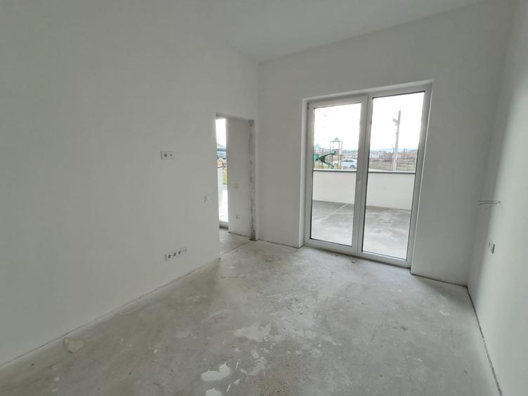 Spatiu comercial, 2 camere, terasa 23 mp, acces din terasa Apahida - 8