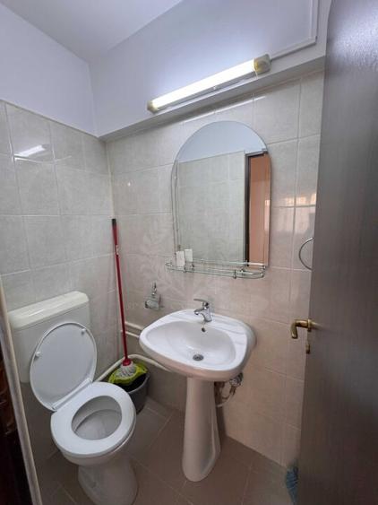 //3 CAMERE// ULTRACENTRAL//GALERIILE COMERCIALE// - 7