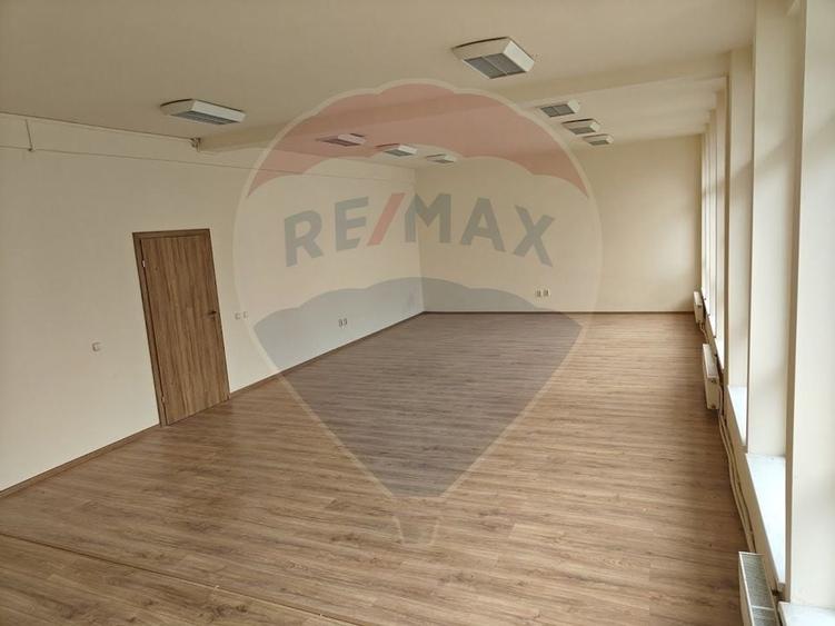 Spatiu de birouri, 68 mp, open space, de inchiriat - 3