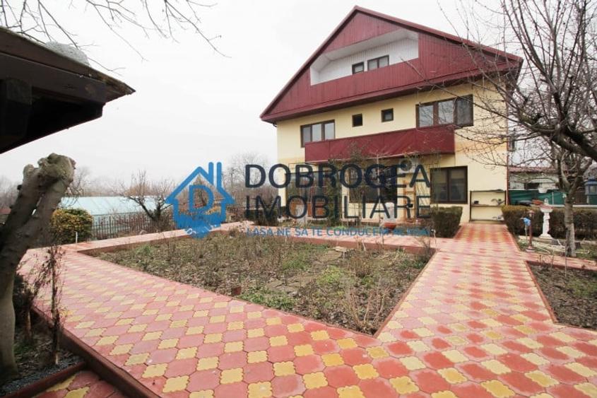 ZONA 9 MAI -  VILA P+1+M - 1