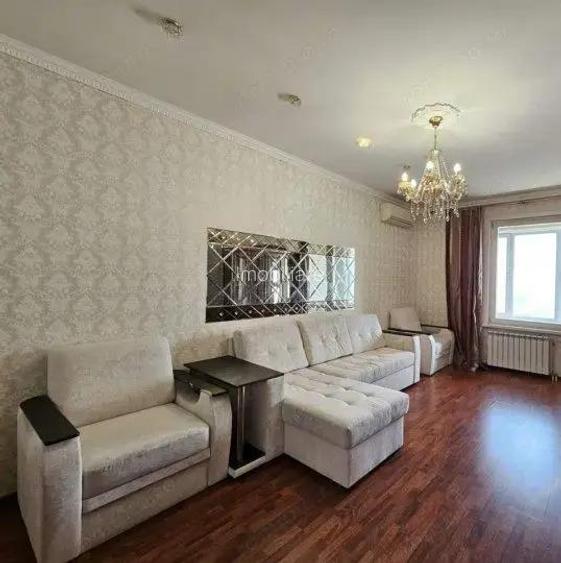 Zona Spitalului Judetean de inchiriat ap 2 camere