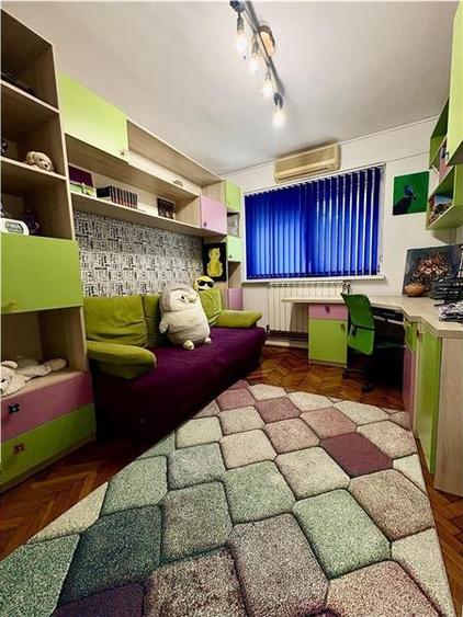 Apartament 3 Camere Decomandat cu Loc de Parcare și Boxa Tomis Nord - 17