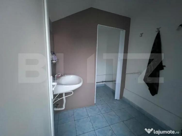 Spa?iu comercial 55 mp cu posibilitate terasa Targovi - 3