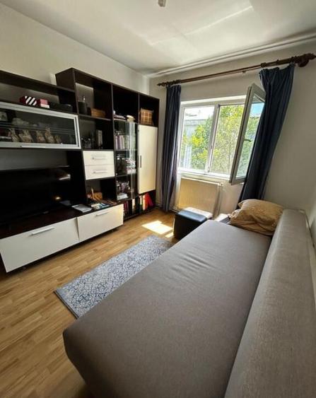 DE VANZARE, apartament 3 camere, mobilat si utilat, Al. T Ne - 4