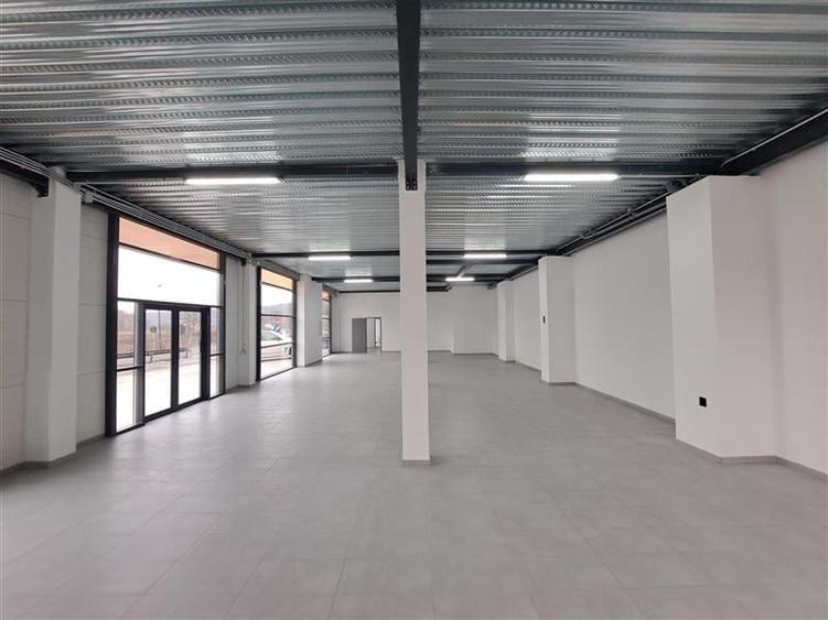 Hala/Spatiu comercial, 1200 mp utili + 1750 mp teren, situat in Baciu! - 7