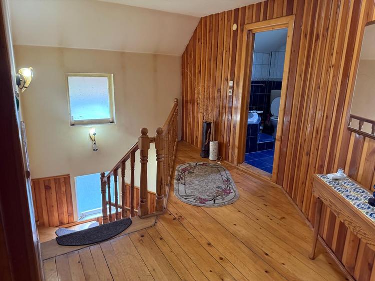 VANZARE CASA TIP PENSIUNE - 7