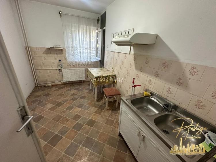 Apartament cu 3 camere tip PC de vanzare in zona Nufarul - Oradea Apartament cu 3 camere tip PC de vanzare in zona Nufarul - Oradea