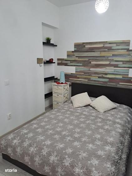 Garsonieră decomandată în Muncii