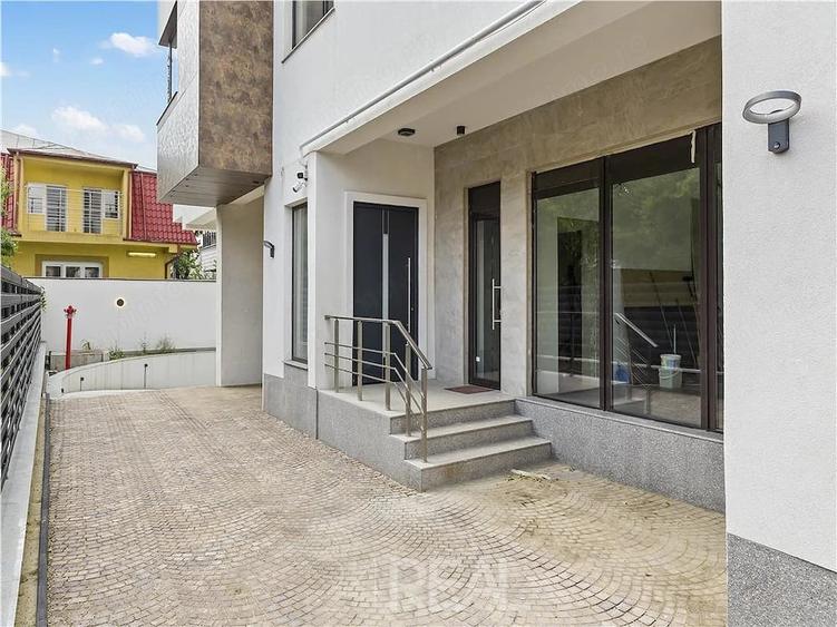 Spațiu comercial, de 132 mp, în Colentina