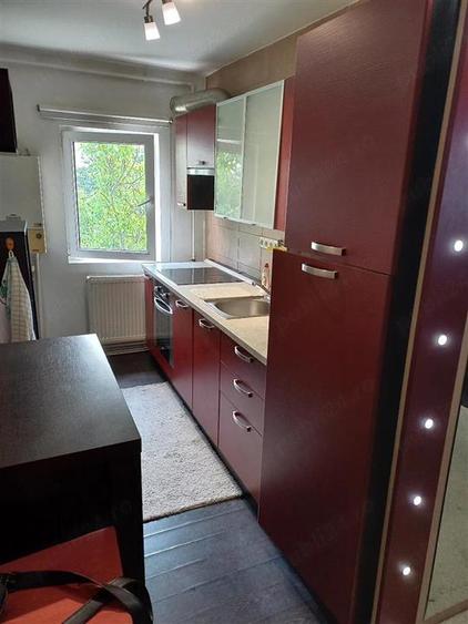 Apartament cu 2 camere decomandat, mobilat în Aviației