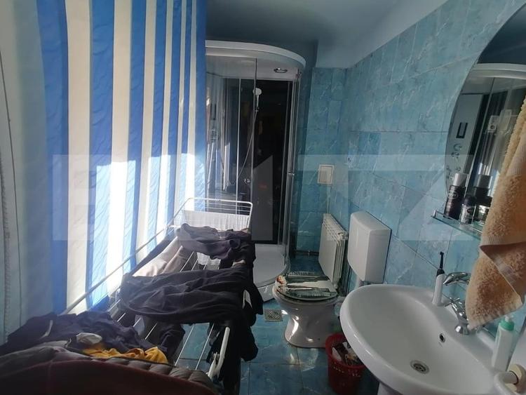 Casă individuală cu 3 camere cu Teren 2000 Mp în Cugir