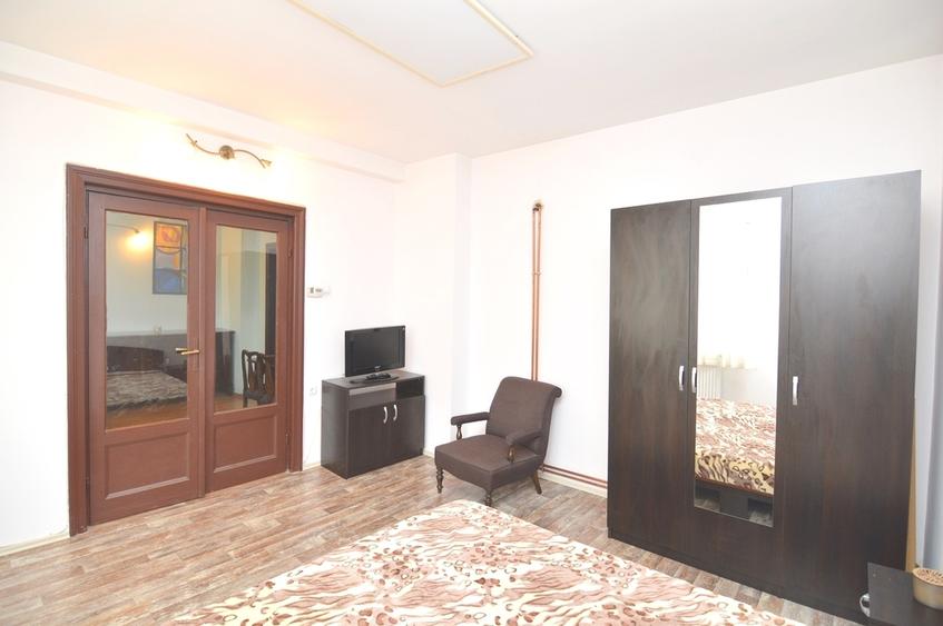 Apartament cu 2 camere decomandat în Ștefan cel Mare