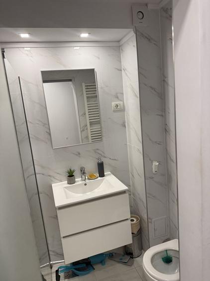 Apartament cu 2 camere decomandat în Exterior Vest