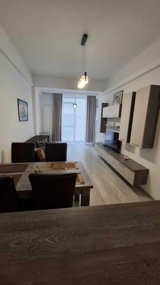 Apartament cu 2 camere decomandat în Exterior Vest