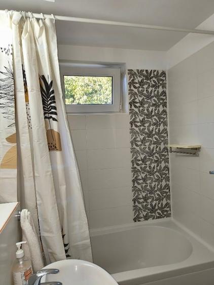 Apartament cu 4 camere decomandat, mobilat în Inel II