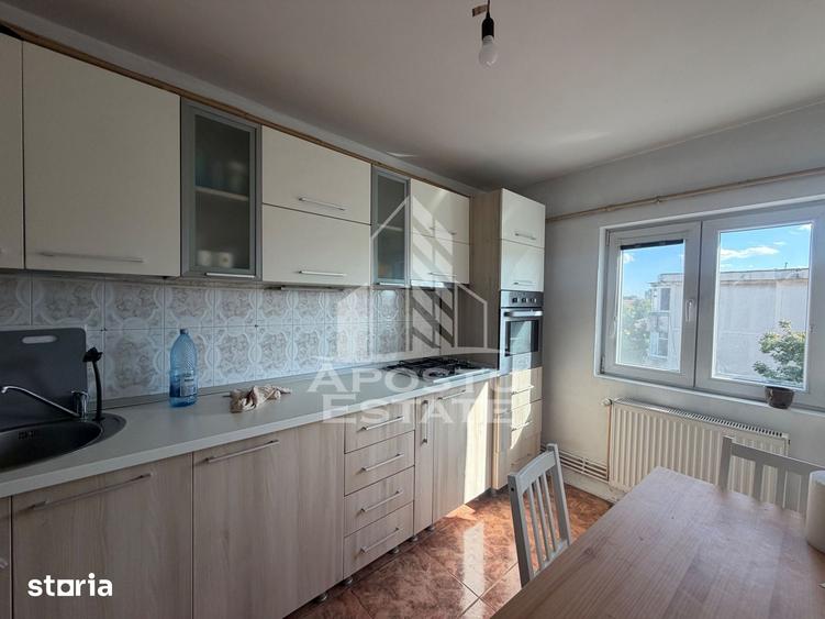 Apartament cu 2 camere decomandat în Bucovina